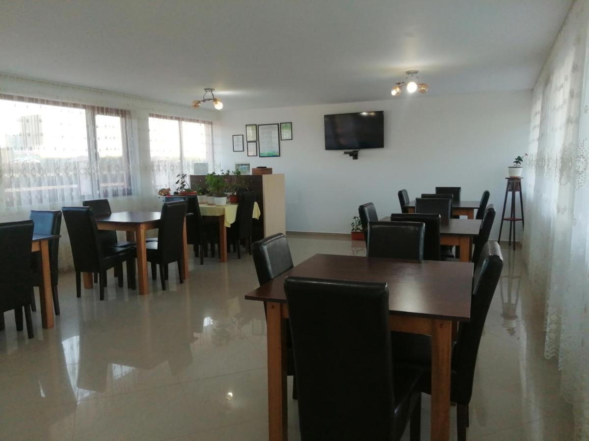 Pensiunea La Tavi Murighiol Luaran gambar